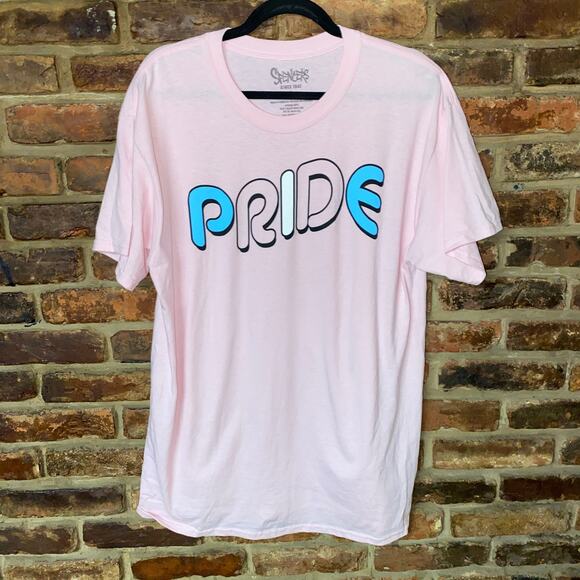 Spencer's Pink Pride LGBTQIA+ Graphic Short Sleeve T-Shirt Unisex Size Large - Picture 1 of 3